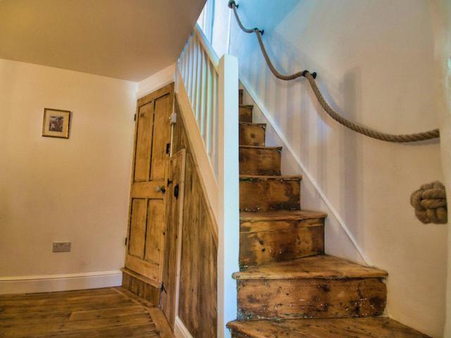 Knocker Cottage Is A 3 Bedroom Made Up Of 1 Double Bedroom And 2 Small Double Bedrooms In Small Village 10 Min To Beaches كامبورن المظهر الخارجي الصورة
