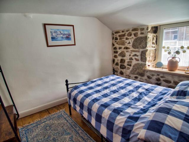 Knocker Cottage Is A 3 Bedroom Made Up Of 1 Double Bedroom And 2 Small Double Bedrooms In Small Village 10 Min To Beaches كامبورن المظهر الخارجي الصورة
